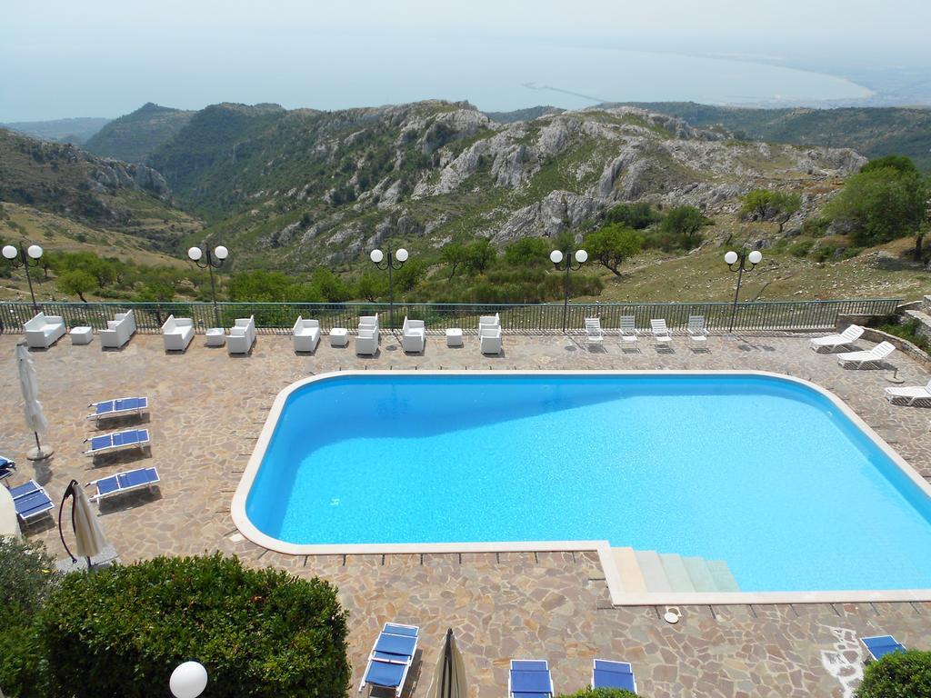 Hotel Santangelo Monte SantʼAngelo Zewnętrze zdjęcie