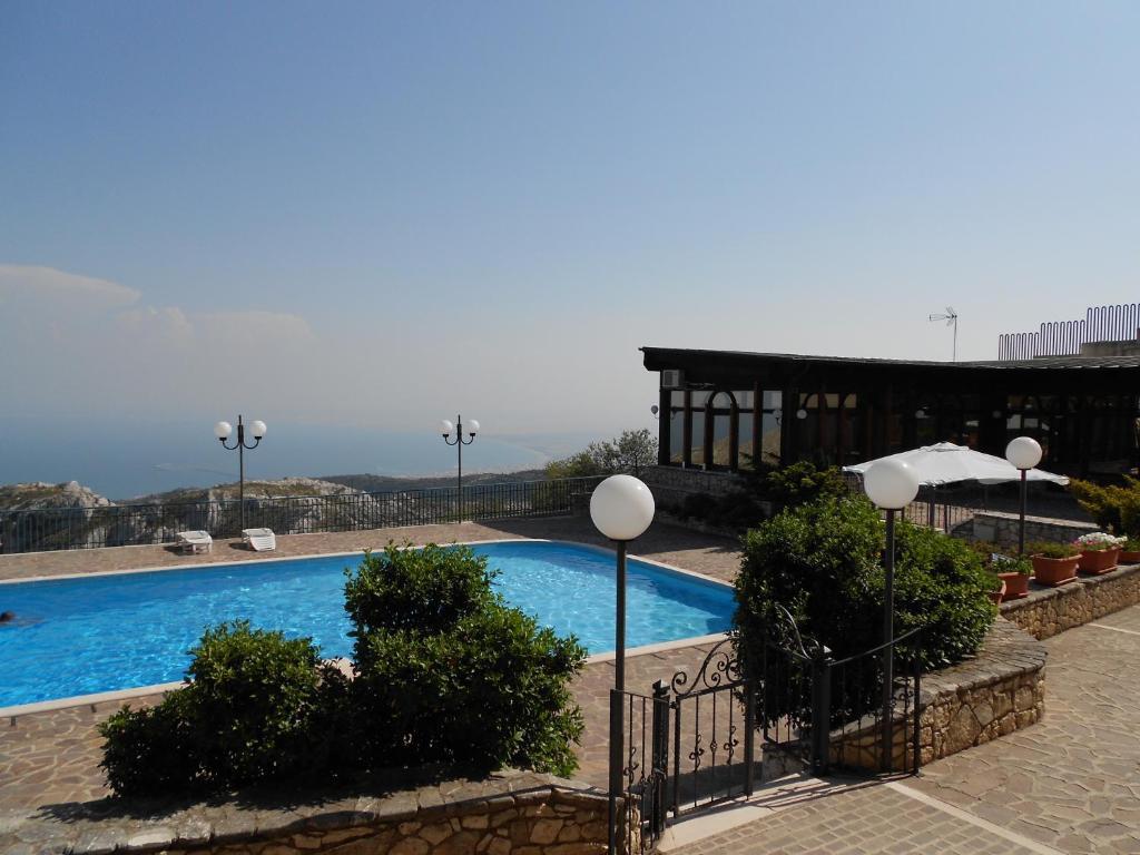 Hotel Santangelo Monte SantʼAngelo Zewnętrze zdjęcie
