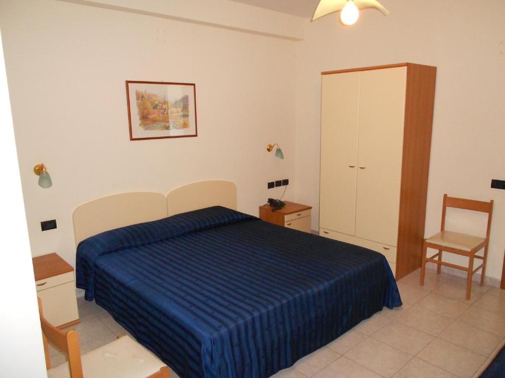 Hotel Santangelo Monte SantʼAngelo Pokój zdjęcie